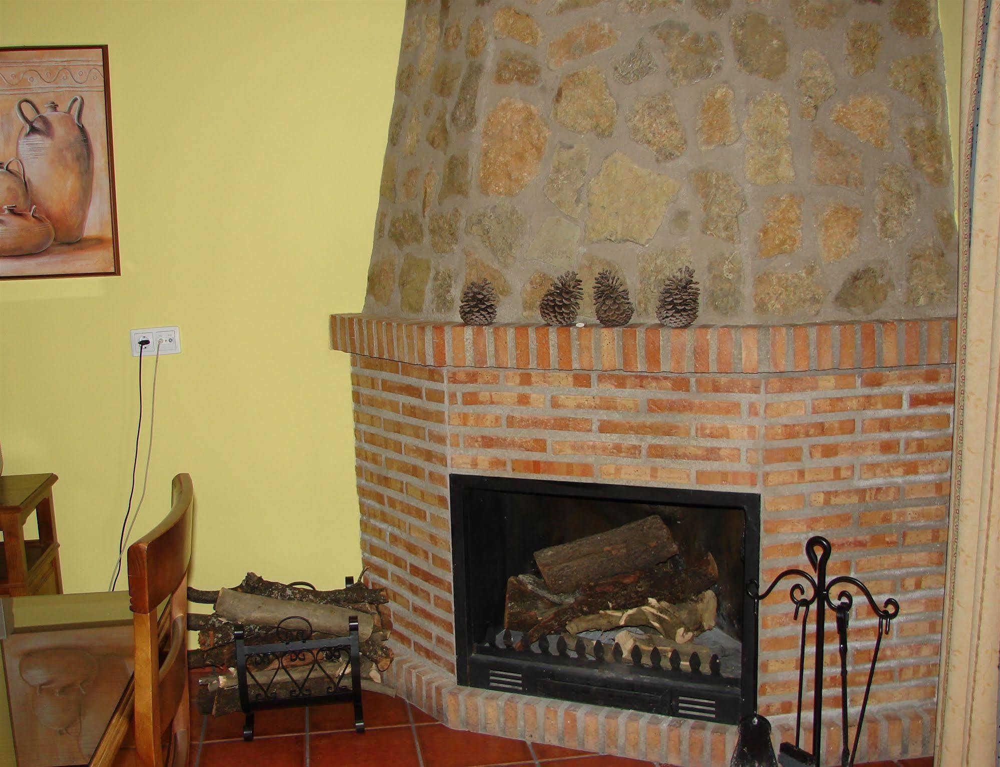Apartamentos Sierra De Segura Segura de la Sierra Eksteriør billede