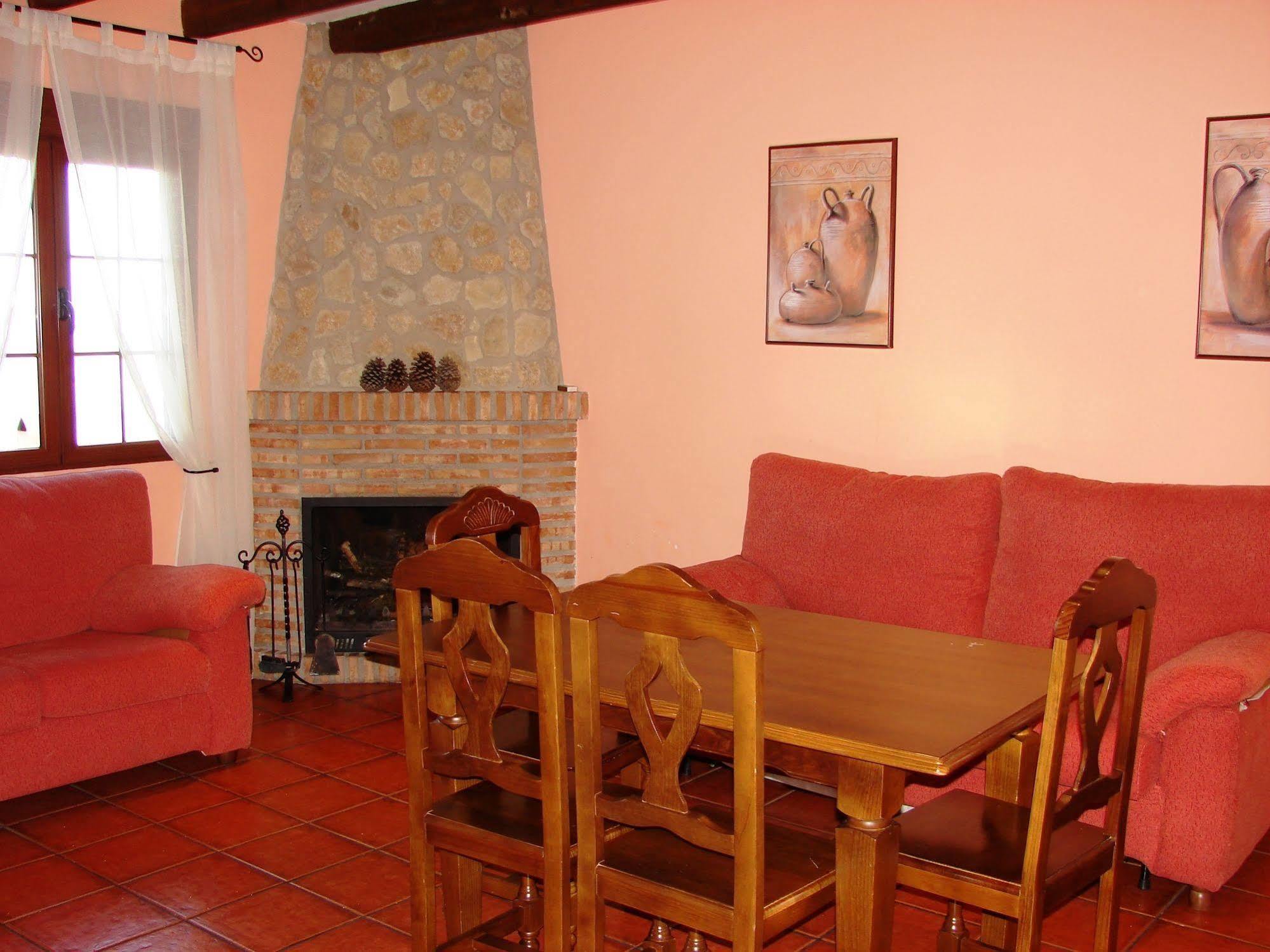 Apartamentos Sierra De Segura Segura de la Sierra Eksteriør billede