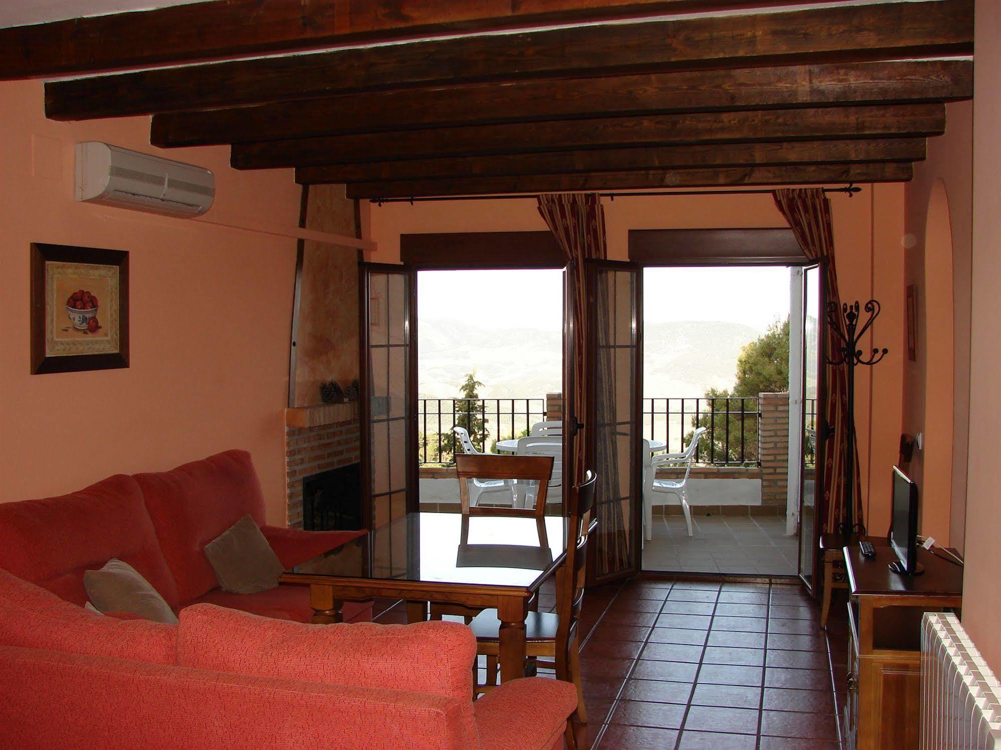 Apartamentos Sierra De Segura Segura de la Sierra Eksteriør billede