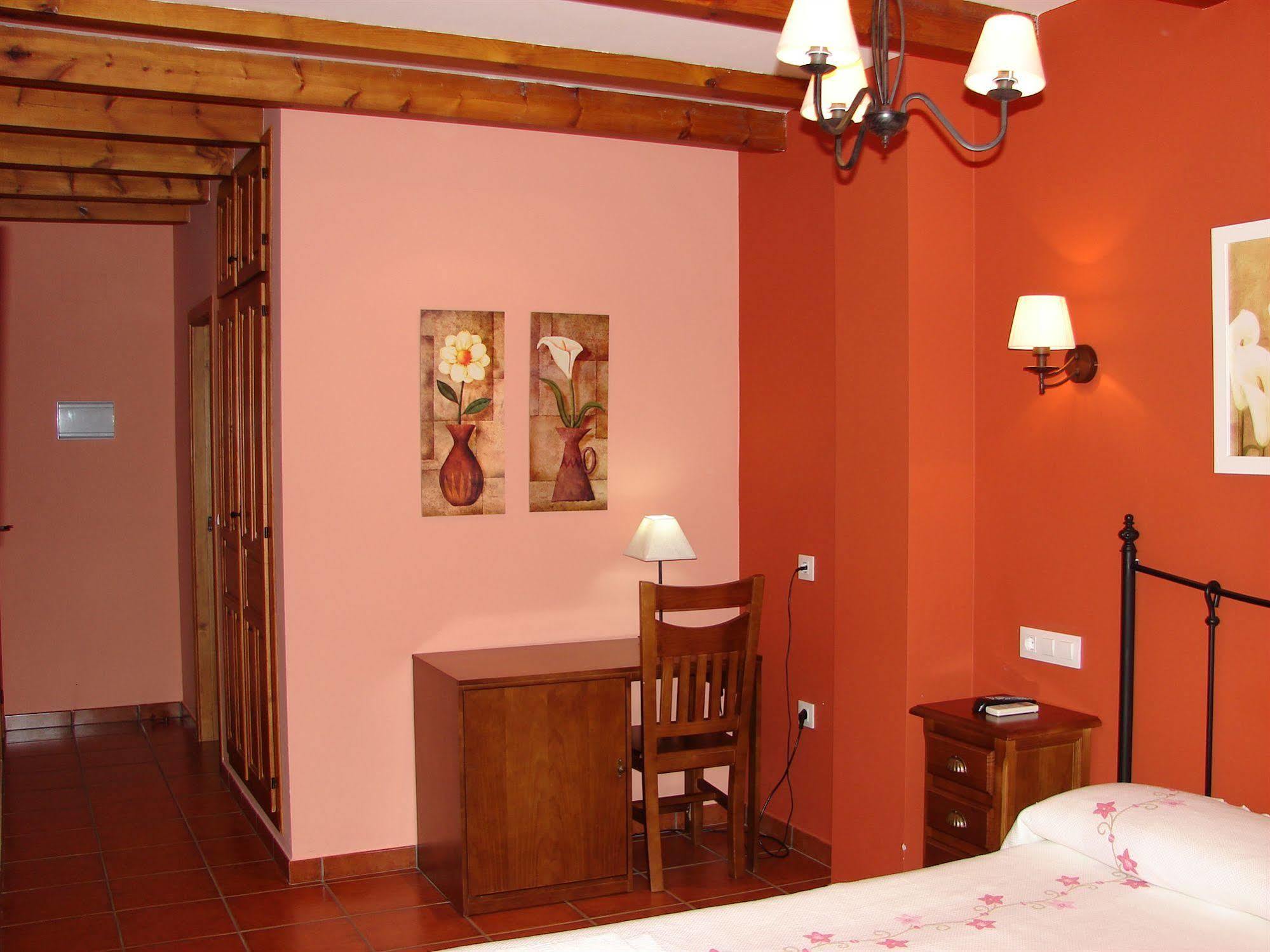 Apartamentos Sierra De Segura Segura de la Sierra Eksteriør billede