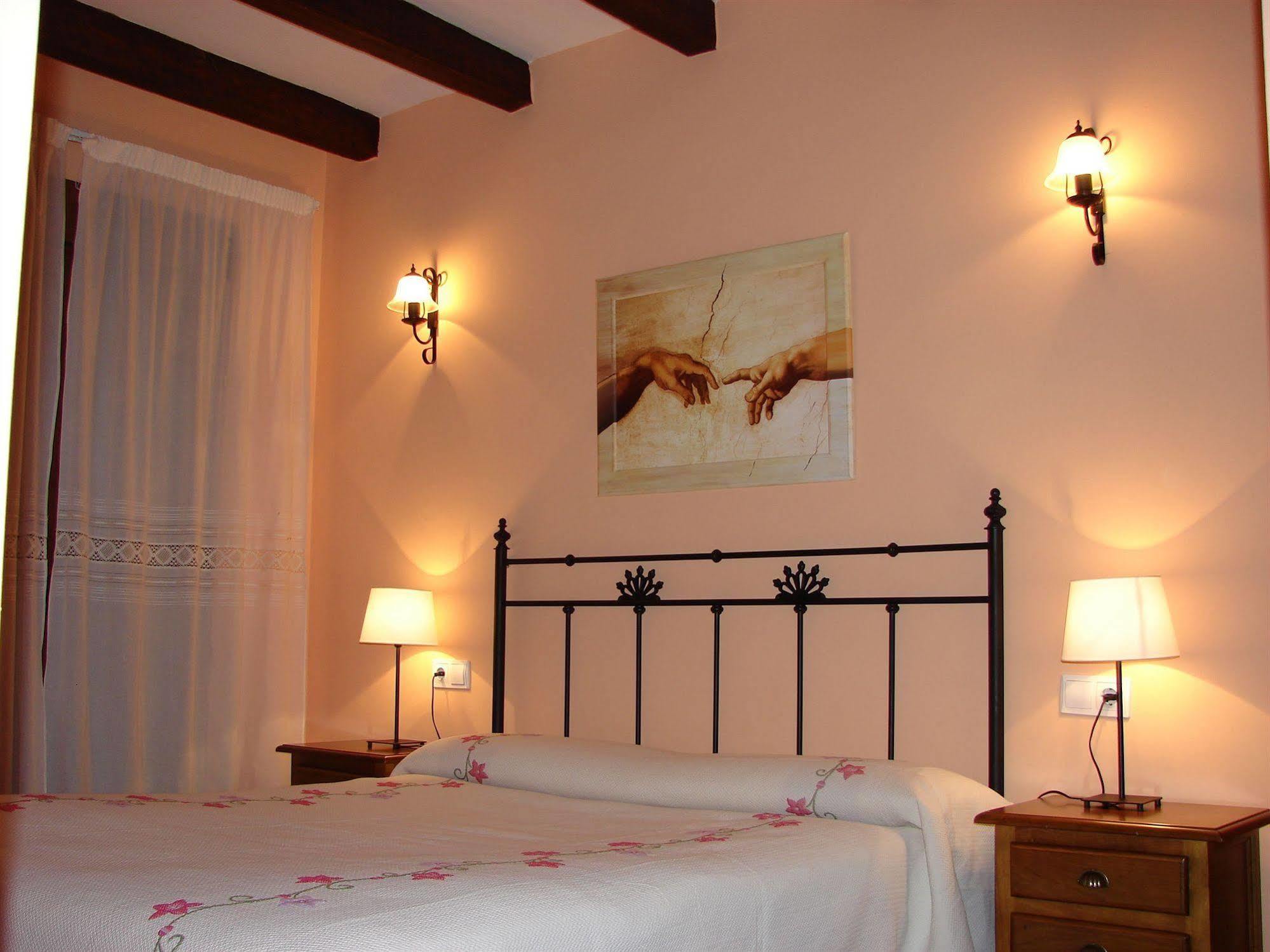 Apartamentos Sierra De Segura Segura de la Sierra Eksteriør billede