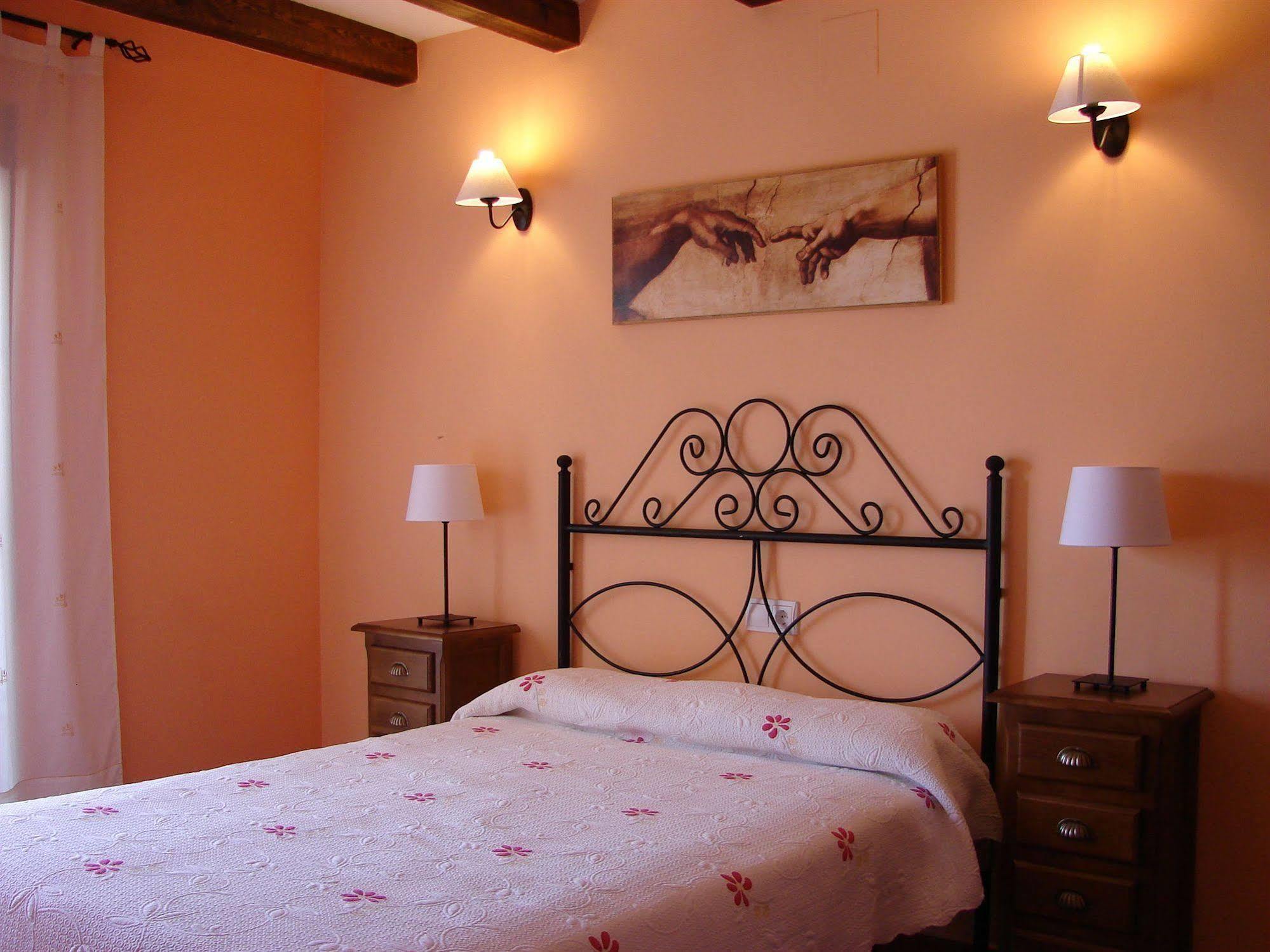 Apartamentos Sierra De Segura Segura de la Sierra Eksteriør billede